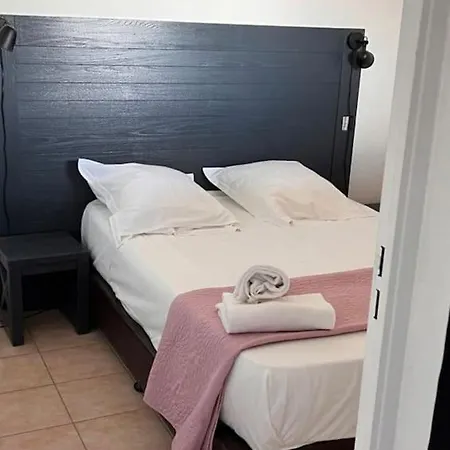 Apartment Centre-ville D'uzes Uzès